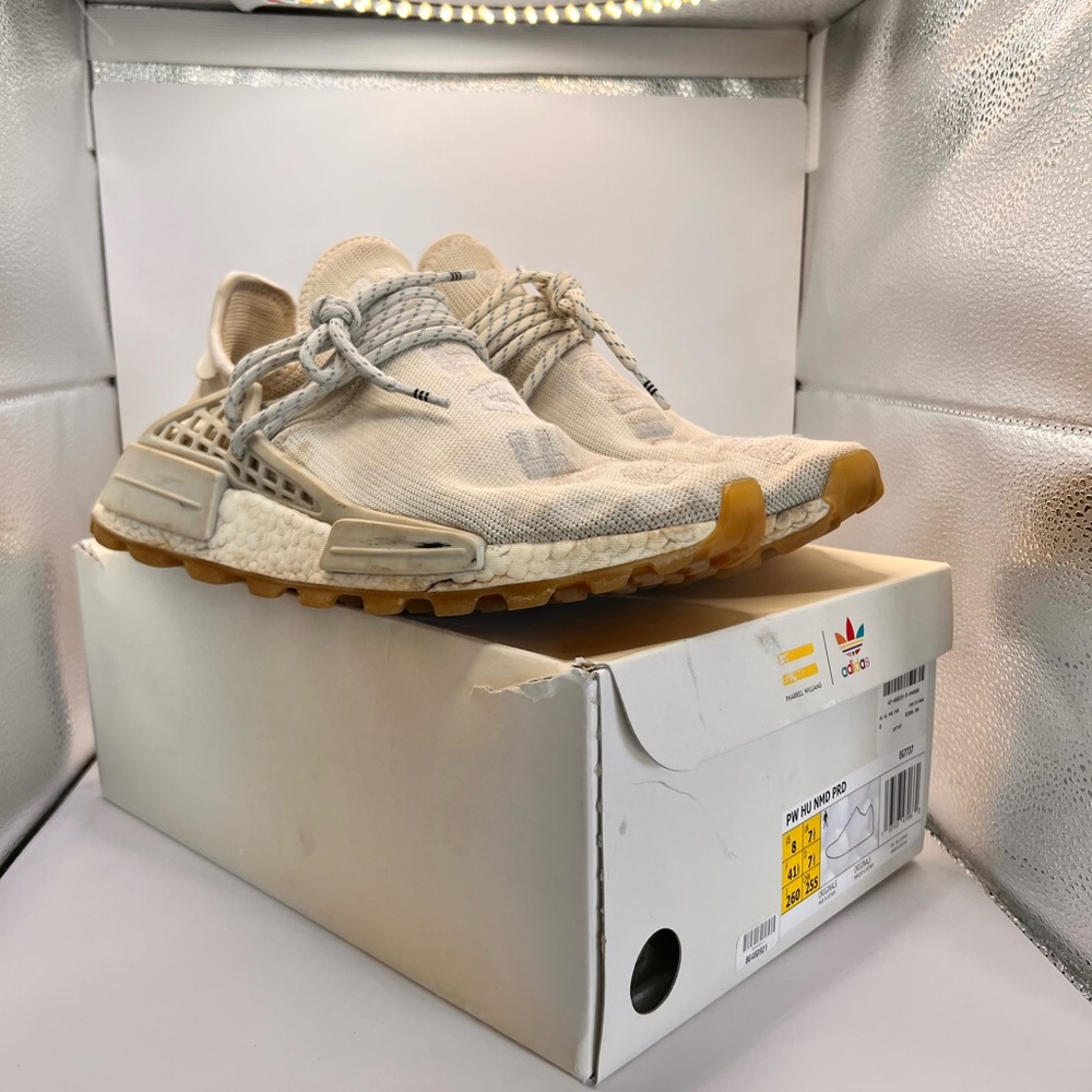 Adidas, HU, now is her time (Pharrell Williams), size 8